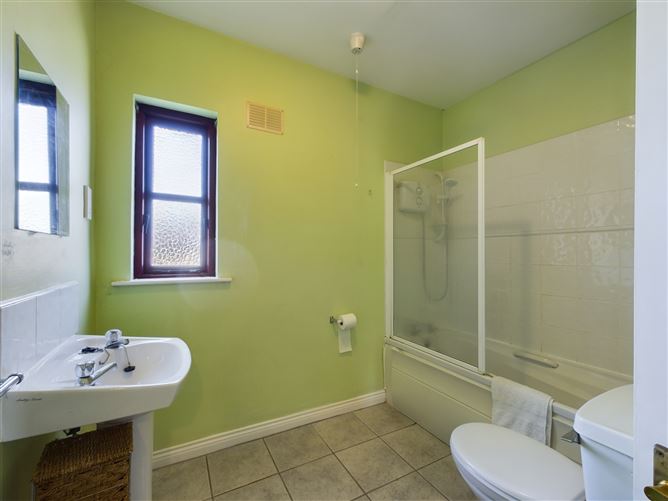 29 Pebble Lawn, Pebble Beach, Tramore, Waterford