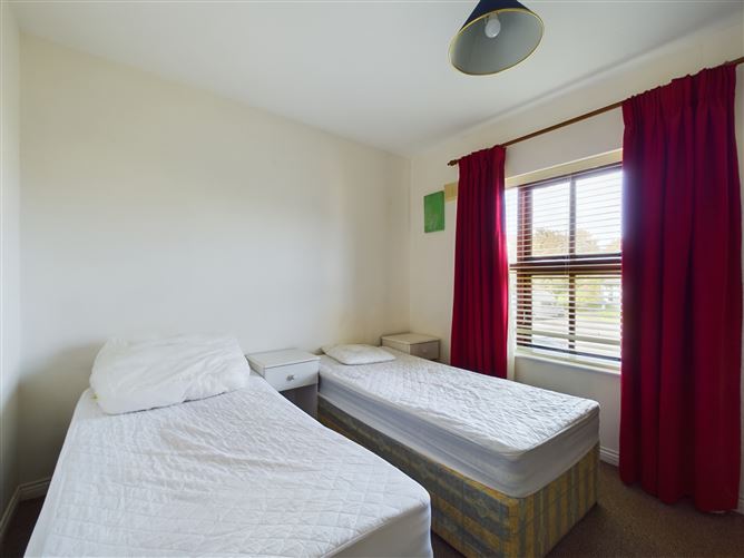 29 Pebble Lawn, Pebble Beach, Tramore, Waterford