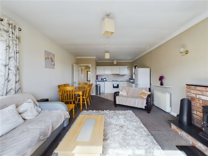 29 Pebble Lawn, Pebble Beach, Tramore, Waterford