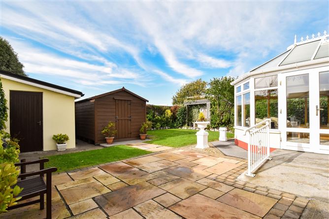 19 Manor Close, Kingston, Galway