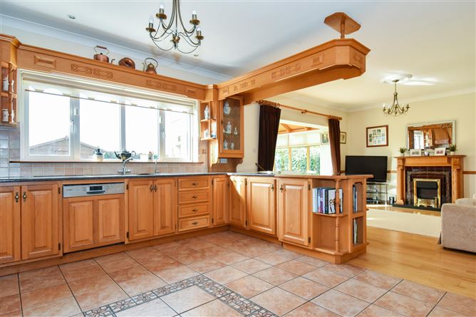 19 Manor Close, Kingston, Galway