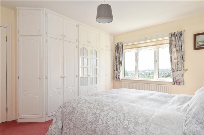 19 Manor Close, Kingston, Galway