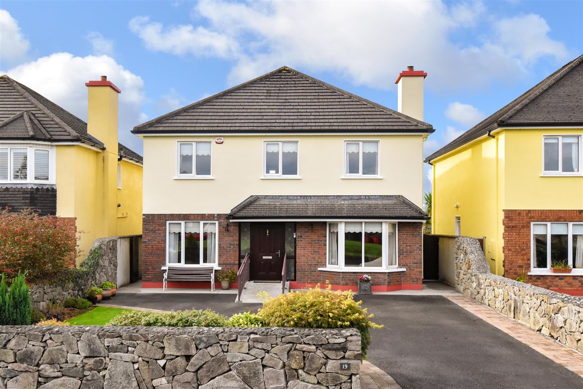 19 Manor Close, Kingston, Galway