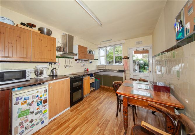 15 Woodlands Drive, Stillorgan, Dublin