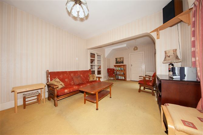 15 Woodlands Drive, Stillorgan, Dublin