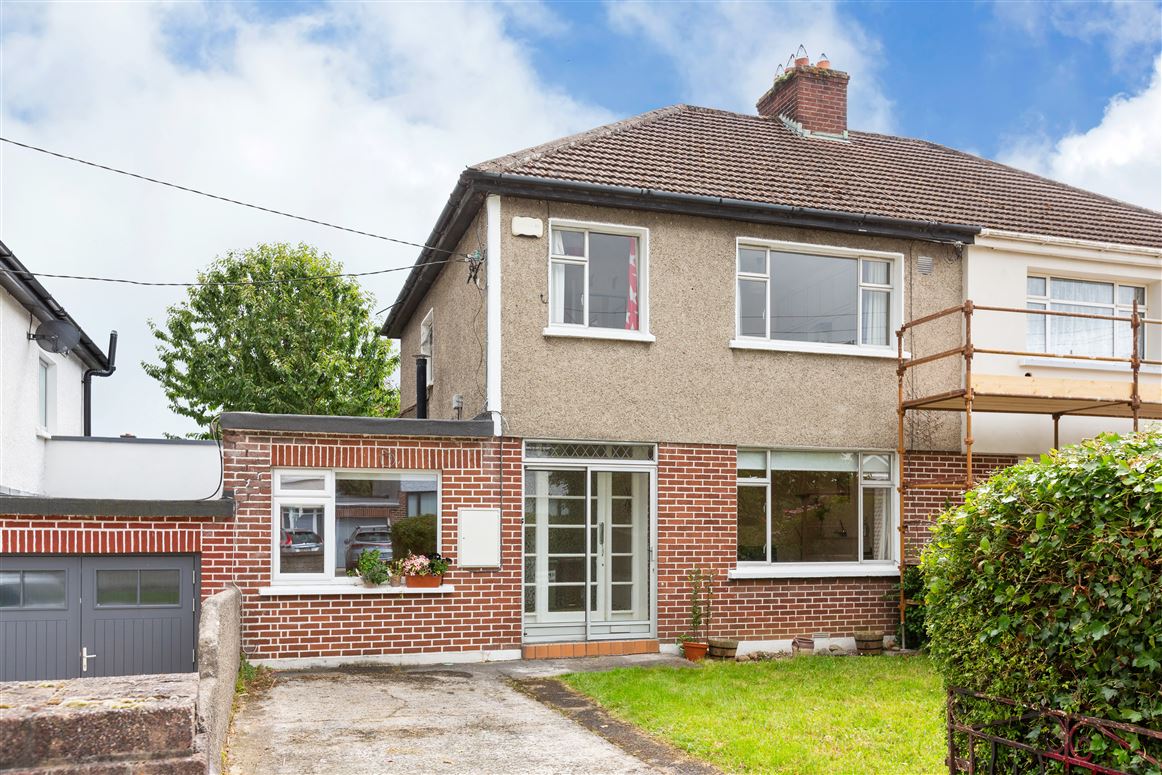 24 Drummartin Park, Goatstown, Dublin 14