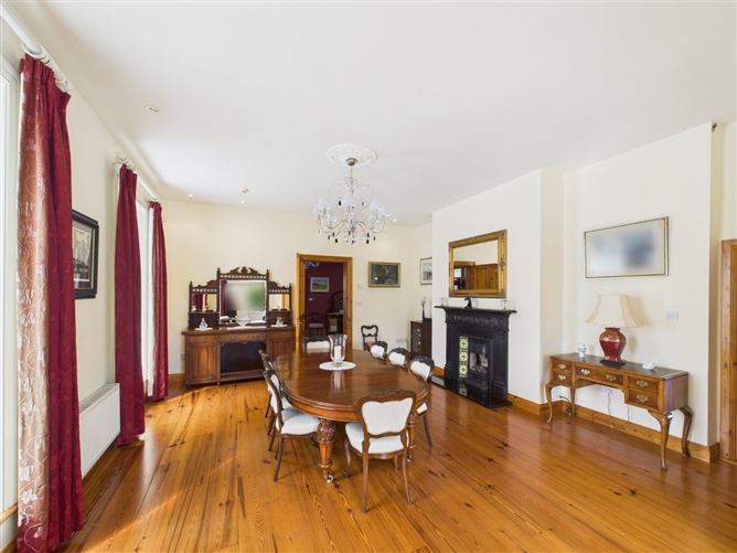 Cloverfield House, Muckross Rd, Killarney, Co. Kerry