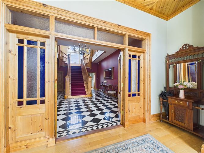 Cloverfield House, Muckross Rd, Killarney, Co. Kerry