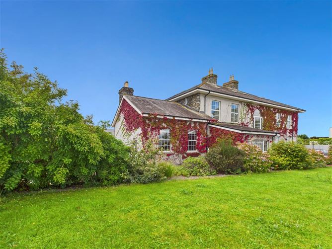Cloverfield House, Muckross Rd, Killarney, Co. Kerry