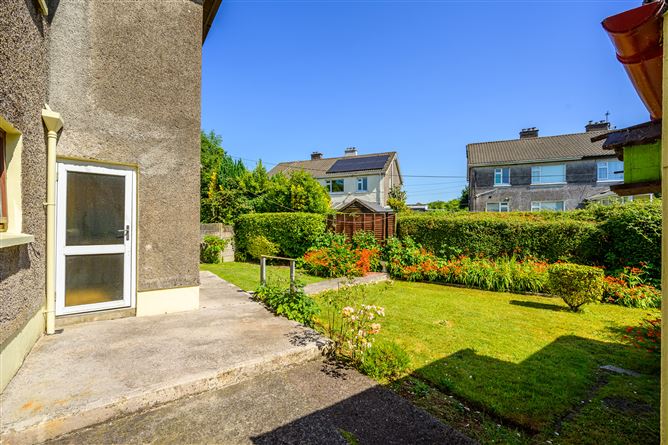 Photo 30 of 43 — Moynoe, 35 Slieve Mish Park, Kinsale Road, Cork City, Co. Cork