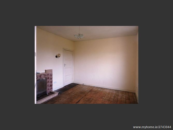 5 Dale Drive, Stillorgan,   South County Dublin