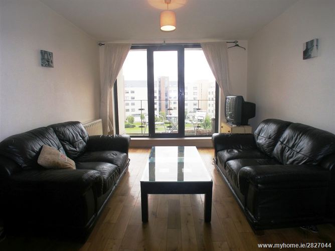 41 Burnell Square, Northern Cross,   Dublin 17