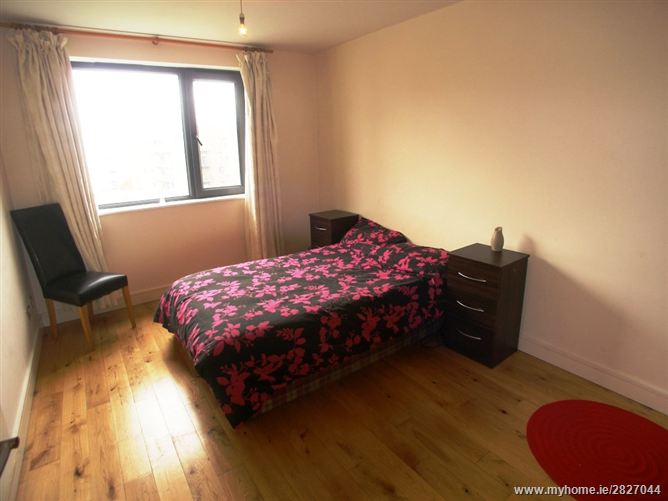 41 Burnell Square, Northern Cross,   Dublin 17