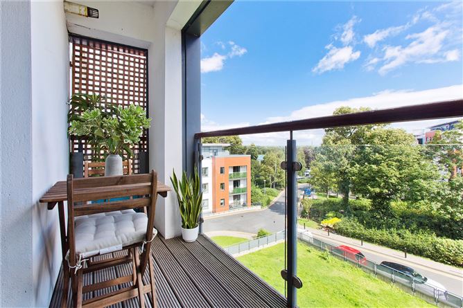 52b Seven Oaks, Sarsfield Road, Dublin 10