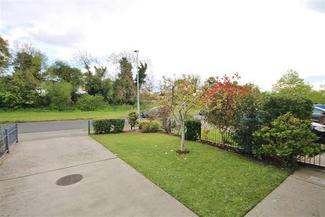 41 Fforster Park, Lucan, Co. Dublin