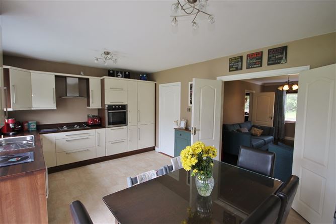 41 Fforster Park, Lucan, Co. Dublin