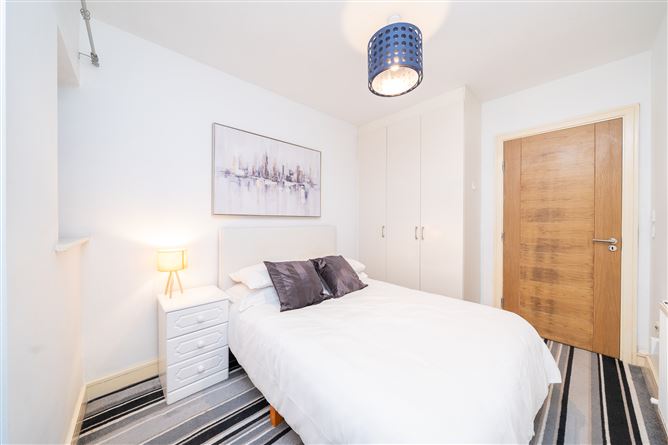 6 Camac View, Kilmainham Lane, Dublin 8