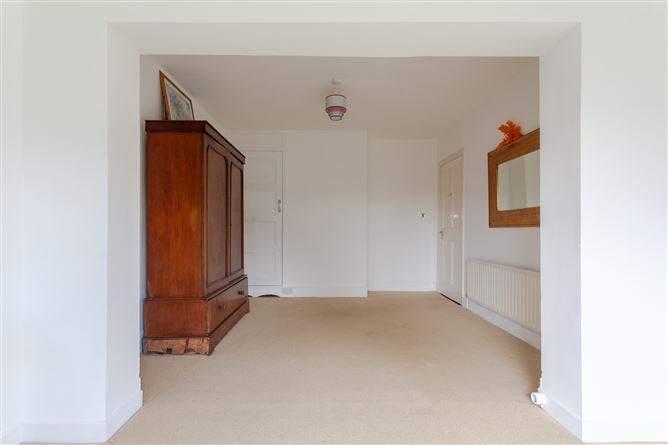 "Woodside", Melitta Road, Kildare Town, Kildare