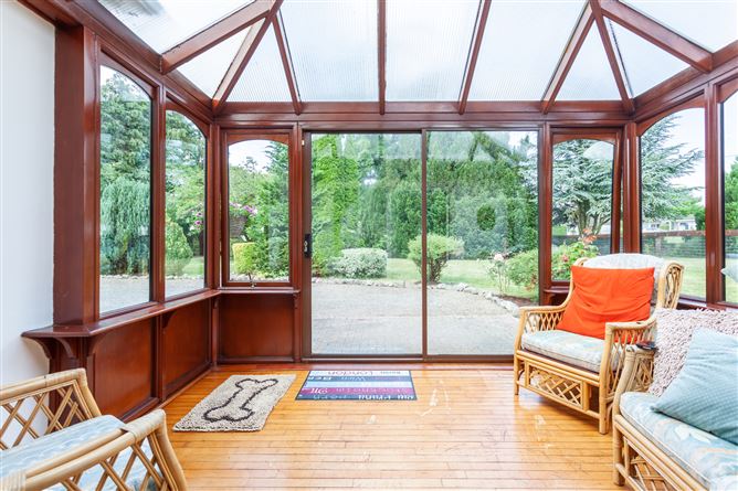 "Woodside", Melitta Road, Kildare Town, Kildare