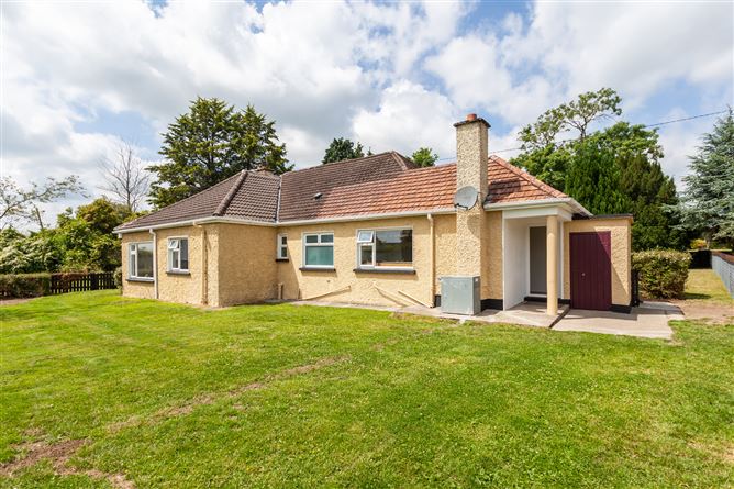 "Woodside", Melitta Road, Kildare Town, Kildare
