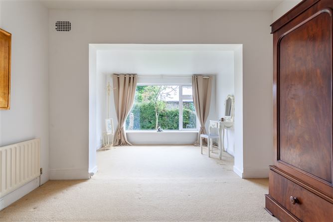"Woodside", Melitta Road, Kildare Town, Kildare