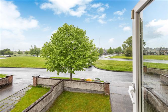 17 Maple Lawn, Johnstown Wood, Navan, Co. Meath