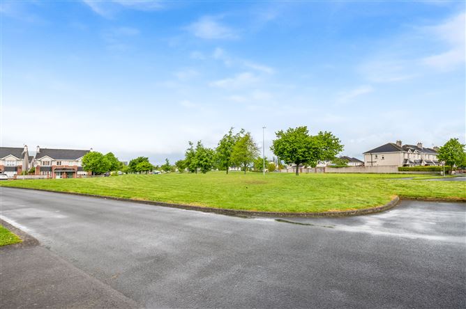 17 Maple Lawn, Johnstown Wood, Navan, Co. Meath