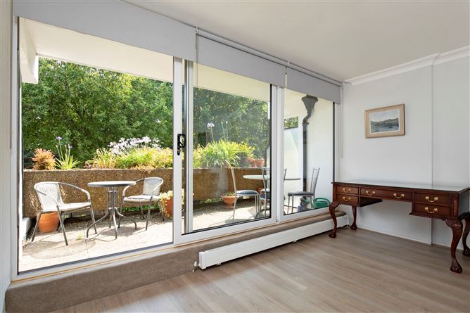 1 The Maple,  Hazeldene,  Anglesea Road,  Ballsbridge,  Dublin 4. , Dublin 4, Dublin