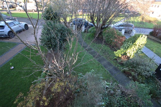 27 Cherryfield Avenue, Walkinstown, Dublin 12
