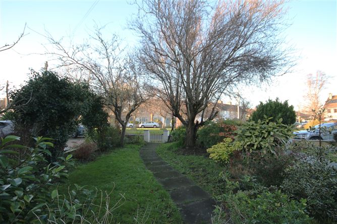 27 Cherryfield Avenue, Walkinstown, Dublin 12