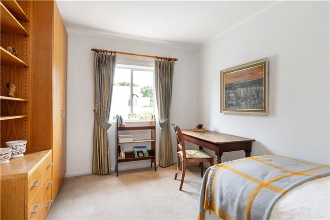 Streamwood, Avoca Avenue, Blackrock, Co. Dublin