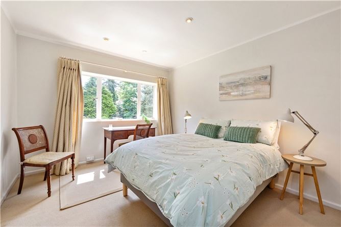 Streamwood, Avoca Avenue, Blackrock, Co. Dublin