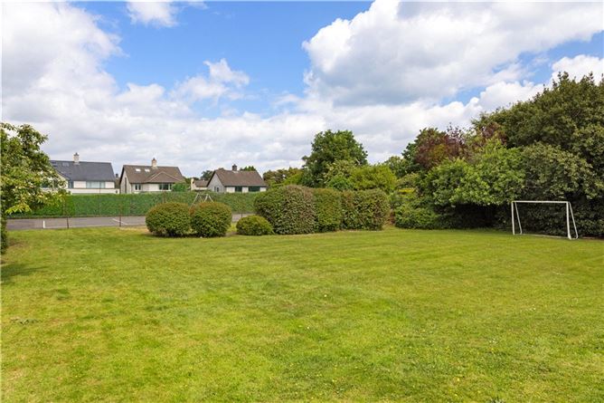 Streamwood, Avoca Avenue, Blackrock, Co. Dublin