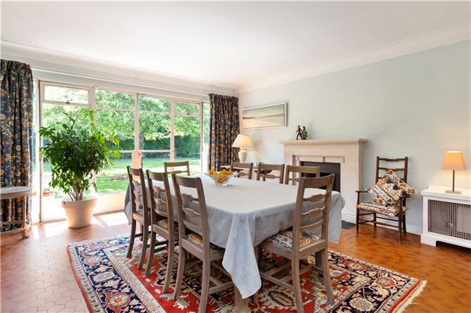 Streamwood, Avoca Avenue, Blackrock, Co. Dublin