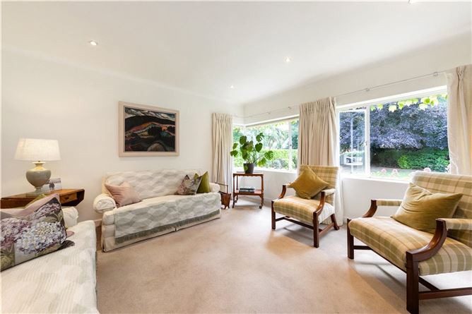 Streamwood, Avoca Avenue, Blackrock, Co. Dublin