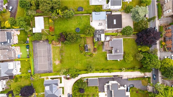 Streamwood, Avoca Avenue, Blackrock, Co. Dublin