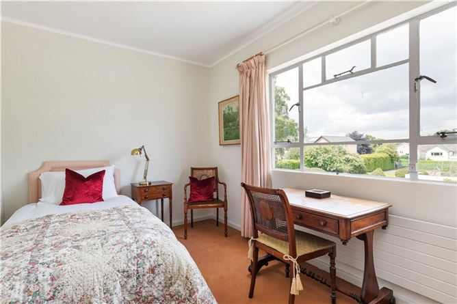 Streamwood, Avoca Avenue, Blackrock, Co. Dublin