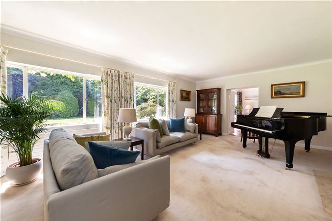 Streamwood, Avoca Avenue, Blackrock, Co. Dublin
