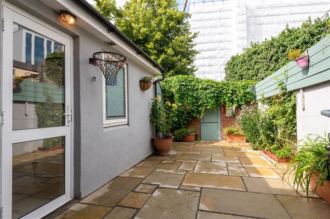 5 Peter Place, Dublin 2