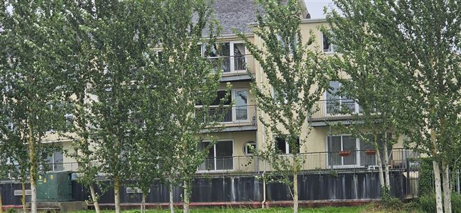 Photo 25 of 27 — 1 The Moate, Athy, County Kildare