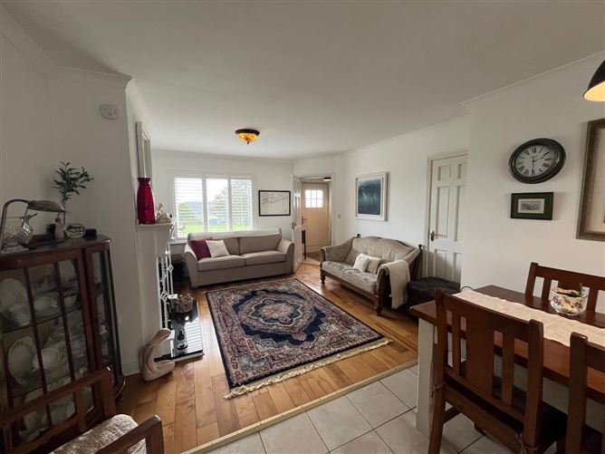 3 Ardmanagh Beg, Schull,   West Cork