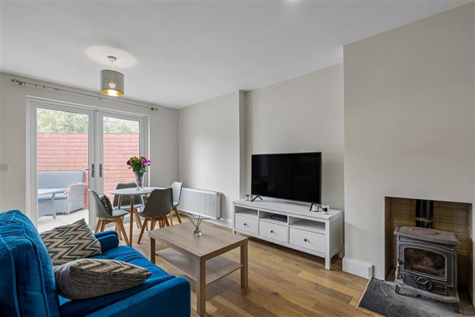 7 Larkfield Gardens, Harold's Cross,   Dublin 6W