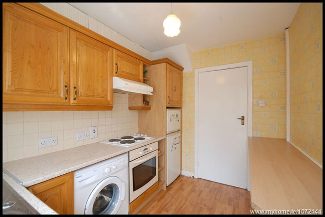 Photo 7 of 15 — 14 ANNADALE CRESCENT, Drumcondra, Dublin 9