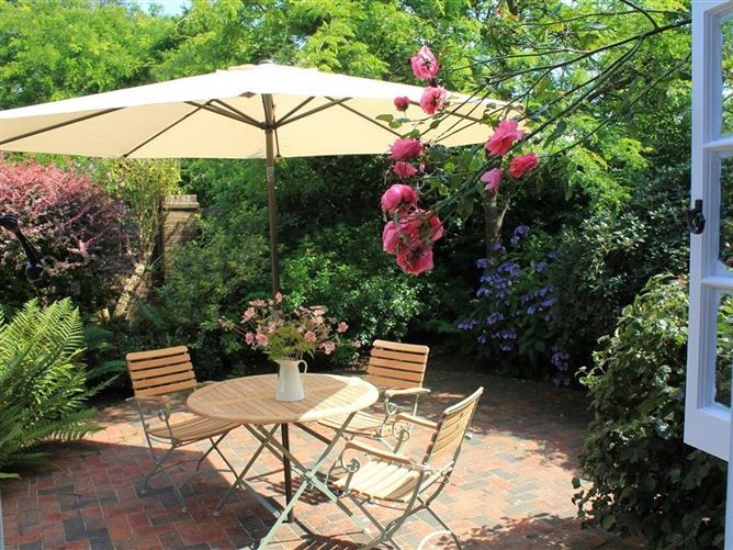 Granary Cottage,Royal Tunbridge Wells, East Sussex, United Kingdom