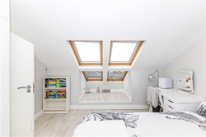 54 Parkview Robswall, Malahide, County Dublin