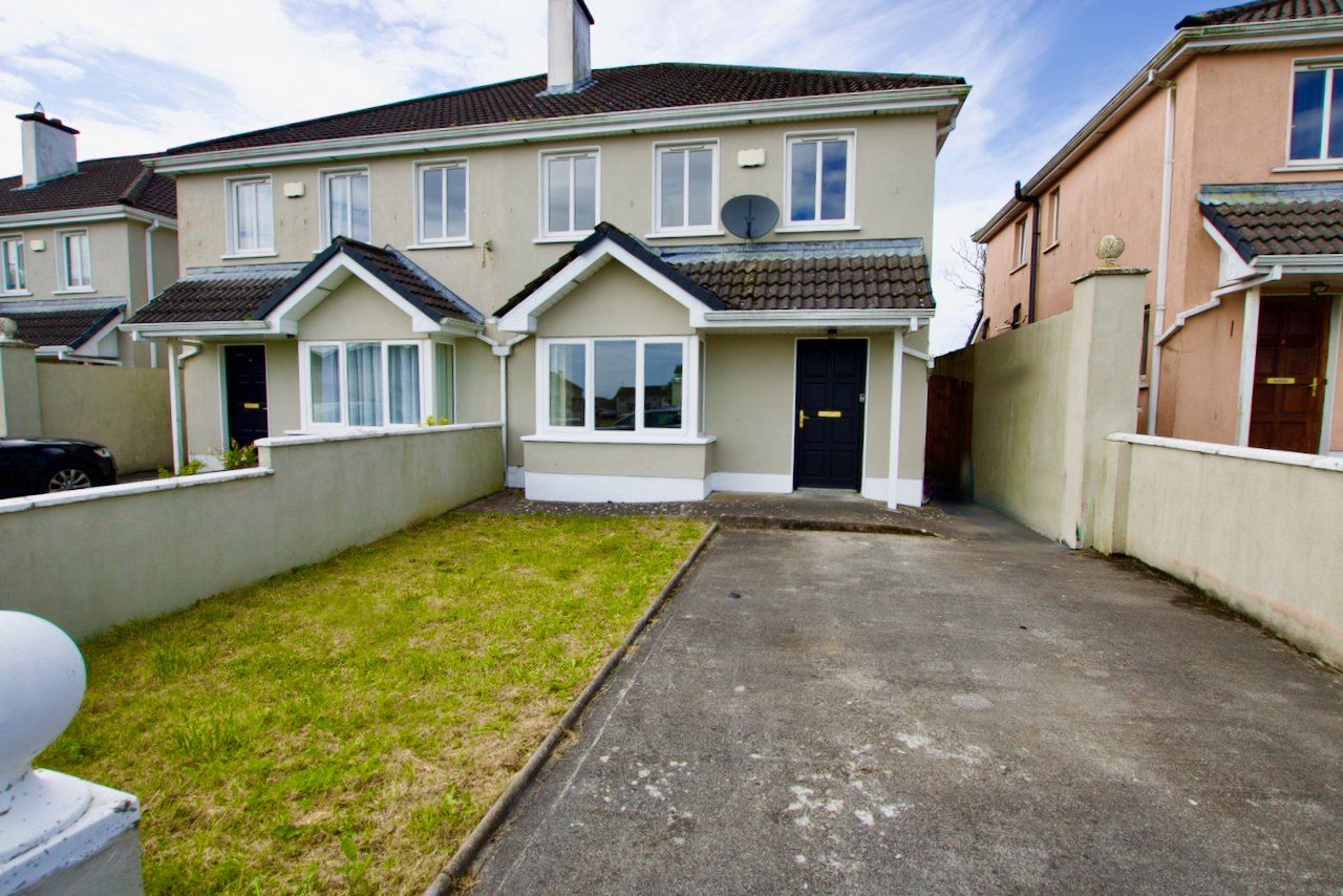 9 Bracklin Park, Edgeworthstown, Co. Longford DNG McGill 4733144 MyHome.ie Residential