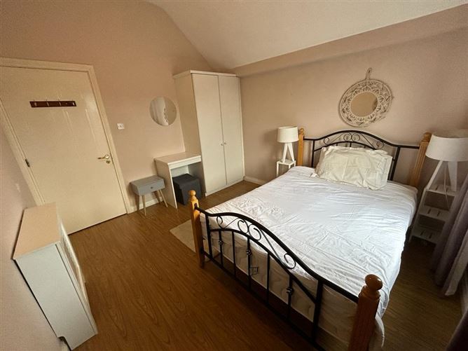 5 Mangerton Suites, Pawn Office Lane, Killarney, Co. Kerry