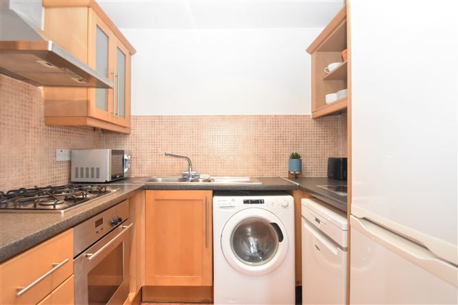 10 Temple Gardens, Northwood, Santry, Dublin 9