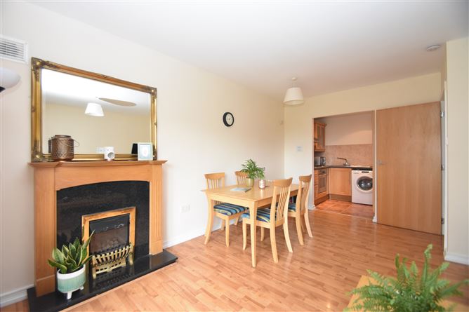 10 Temple Gardens, Northwood, Santry, Dublin 9
