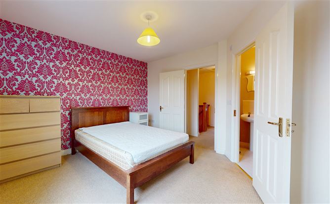 38 Summerseat Drive, Clonee, Co.Meath, Clonsilla, Dublin 15